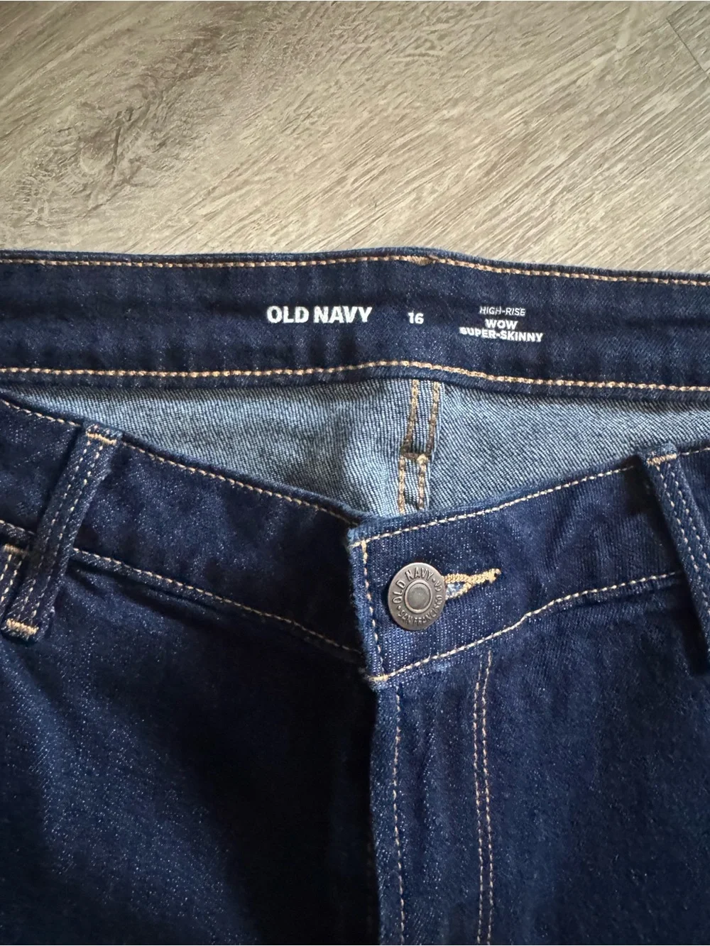 Old Navy Dark Blue Super Skinny Jeans Size‎ 16